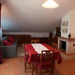 شقة Attico Del Picchio *